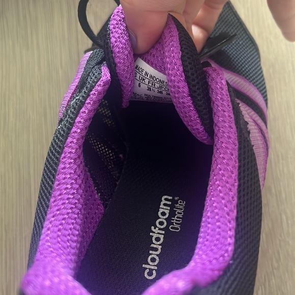 Cloud foam adidas runners - Picture 2 of 2